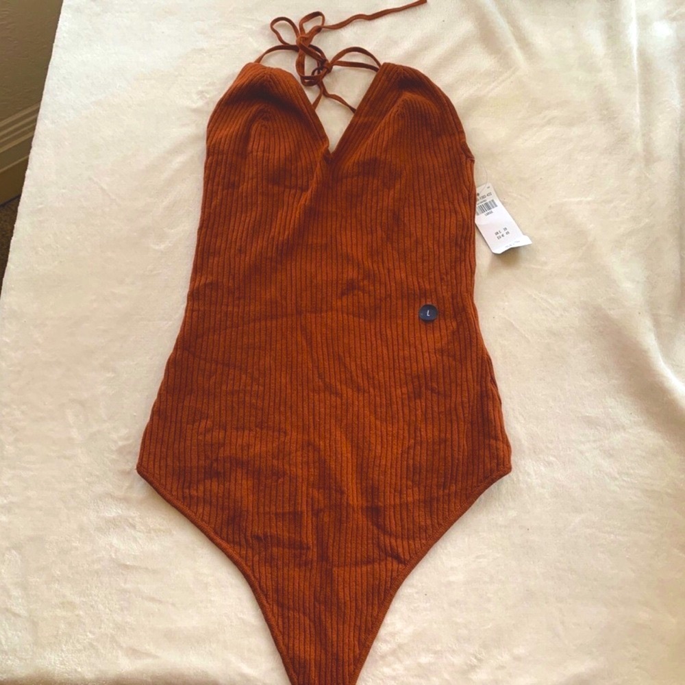 Abercrombie & Fitch Rust Ribbed Halter Top